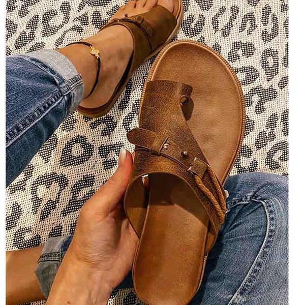 slippers women's flip flops 2021 summer the fashion round head comfortable open toe sandals rubber pu flat shoes casual, Black
slippers women's flip flops 2021 summer the fashion round head comfortable open toe sandals rubber pu flat shoes casual, Black