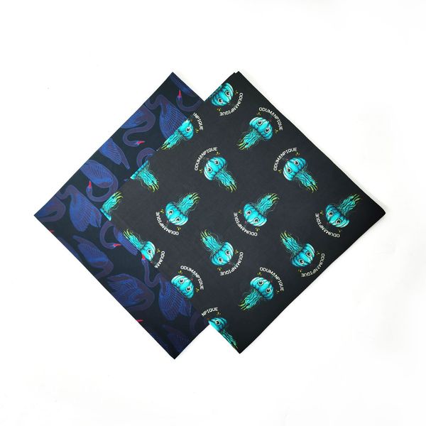 handkerchief multifunctional square scarf for men and women sports headdress printed, White
handkerchief multifunctional square scarf for men and women sports headdress printed, White