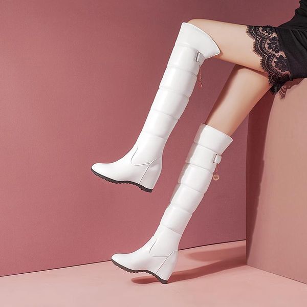 boots knee high women non-slip waterproof winter long snow platform keep warm thick fur mujer, Black 
boots knee high women non-slip waterproof winter long snow platform keep warm thick fur mujer, Black