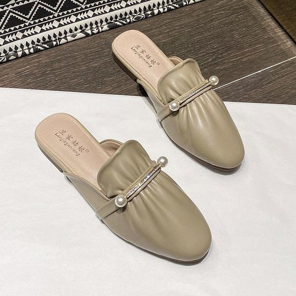 slippers solid color mules shoes women low heel lazy close toe slides sweet pearl leather fashion mule ladies party dress sandal, Black
slippers solid color mules shoes women low heel lazy close toe slides sweet pearl leather fashion mule ladies party dress sandal, Black