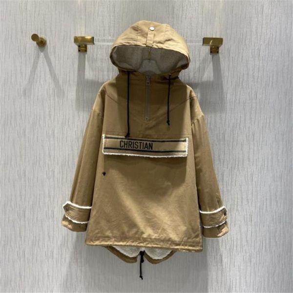 designer d 21ss autumn and winter new product letter loose coat lamb hair button long-sleeved hooded all-match coat windbreaker women, Tan;black
designer d 21ss autumn and winter new product letter loose coat lamb hair button long-sleeved hooded all-match coat windbreaker women, Tan;black