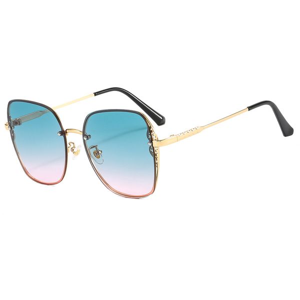 coloured oversized designer sunglasses women's classic retro stylish metal uv400 protection lens lightweight full frame glam fashion ac, White;black
coloured oversized designer sunglasses women's classic retro stylish metal uv400 protection lens lightweight full frame glam fashion ac, White;black