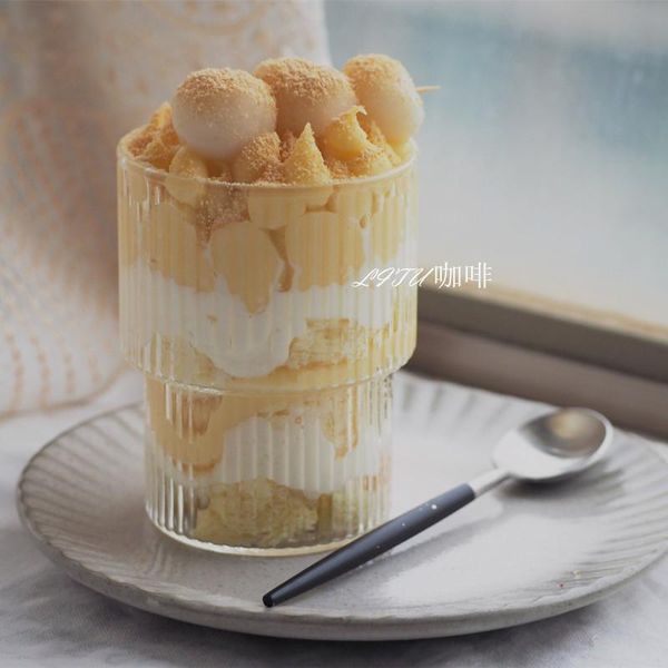 wine glasses vertical pattern style glass transparent tea coffee cup ice beer heat-resistant insulated container creative milk juice mug set
wine glasses vertical pattern style glass transparent tea coffee cup ice beer heat-resistant insulated container creative milk juice mug set