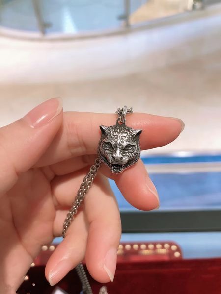 s925 sterling silver tiger head necklace, european and american retro style, luxury jewelry, birthday gift
s925 sterling silver tiger head necklace, european and american retro style, luxury jewelry, birthday gift