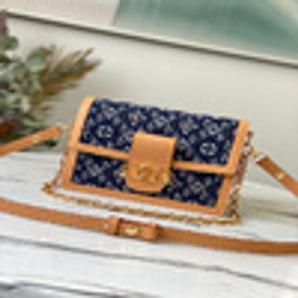 libobo6_1 3if7 m57499 backpacks handbags iconic handles shoulder bags totes cross body bag clutches evening oxidized leather business, Red;black
libobo6_1 3if7 m57499 backpacks handbags iconic handles shoulder bags totes cross body bag clutches evening oxidized leather business, Red;black