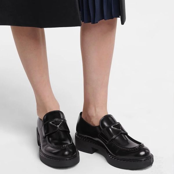 dress shoes tuyoki designer round toe leather thick sole women loafers casual flat ladies mules slip on runway platform size 35-40, Black
dress shoes tuyoki designer round toe leather thick sole women loafers casual flat ladies mules slip on runway platform size 35-40, Black