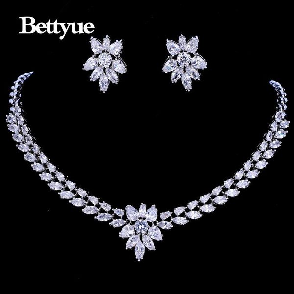 wedding jewelry sets bettyue brand fashion elegance cubic zircon white gold flower shape for woman gothic style party gifts, Slivery;golden
wedding jewelry sets bettyue brand fashion elegance cubic zircon white gold flower shape for woman gothic style party gifts, Slivery;golden