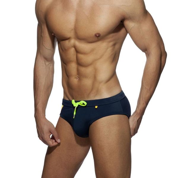men's swimwear brand mens padded contrast color swim briefs push-up pad men breathable suit surf beach surfing shorts
men's swimwear brand mens padded contrast color swim briefs push-up pad men breathable suit surf beach surfing shorts