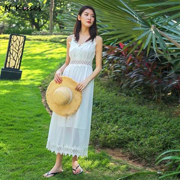 women's jumpsuits & rompers 2021 style vacation women white jumpsuits/dress sleeveless lace hollow out v-neck playsuits loose pattern, Black;white
women's jumpsuits & rompers 2021 style vacation women white jumpsuits/dress sleeveless lace hollow out v-neck playsuits loose pattern, Black;white