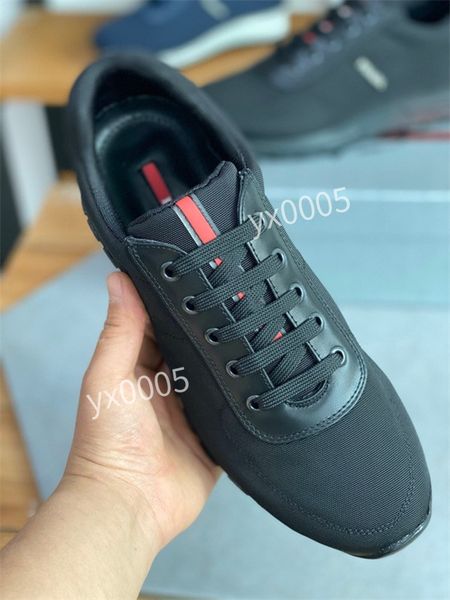 2021 men women white casual shoes designer flat casual shoes reflective three-in-one black and white leather suede casual shoes size38-46
2021 men women white casual shoes designer flat casual shoes reflective three-in-one black and white leather suede casual shoes size38-46
