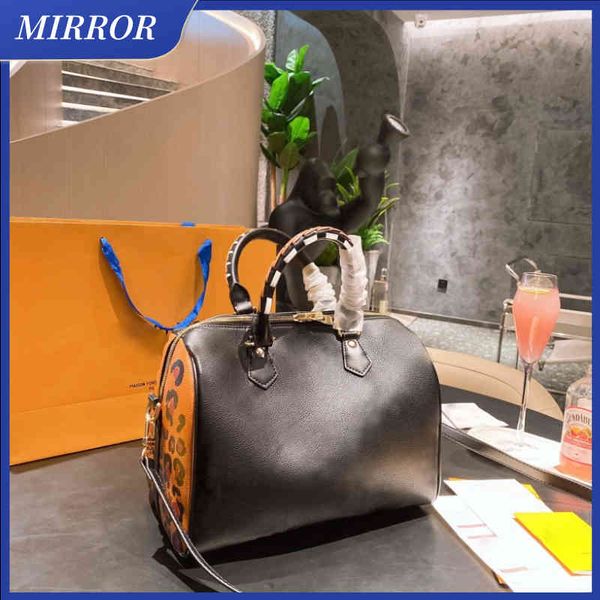 MIRROR TOP Quality Cowhide Shoulder Leopard Embossed Handbag Fashion Designer Ladies One-shoulder Messenger Bag Wallet, Box
MIRROR TOP Quality Cowhide Shoulder Leopard Embossed Handbag Fashion Designer Ladies One-shoulder Messenger Bag Wallet, Box
