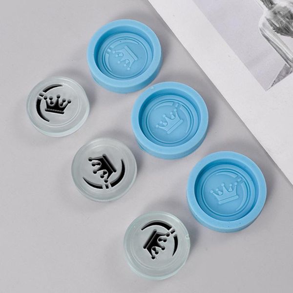 craft tools diy chinese chess chessboard silicone mold handmade self made piece with crown groups fondant
craft tools diy chinese chess chessboard silicone mold handmade self made piece with crown groups fondant