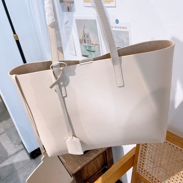branded crossbody handbag designer tote bag mini luxurys bags shoulder women's cross body classic letter pattern fashion high quality
branded crossbody handbag designer tote bag mini luxurys bags shoulder women's cross body classic letter pattern fashion high quality