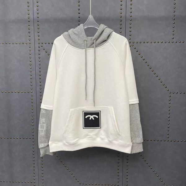 brand hoodie chaopai 2021 xiaoxiangfeng 2021 autumn new loose stitching embroidery casual hooded round neck pullover, Black
brand hoodie chaopai 2021 xiaoxiangfeng 2021 autumn new loose stitching embroidery casual hooded round neck pullover, Black