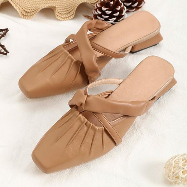 sandals 2021 women slides low heels fashion slip on shoes ladies pu leather slippers pointed toe female footwear, Black
sandals 2021 women slides low heels fashion slip on shoes ladies pu leather slippers pointed toe female footwear, Black