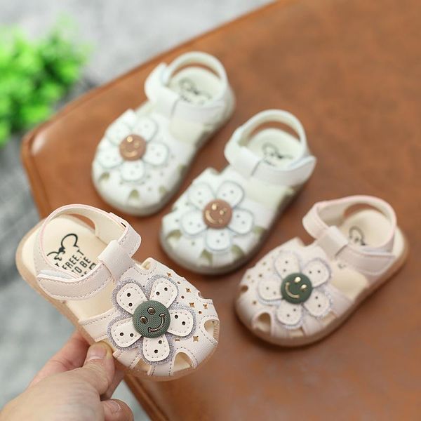 insole 11.5-13.5cm summer girl's flower sandals princess soft sole baby walking shoes first walkers
insole 11.5-13.5cm summer girl's flower sandals princess soft sole baby walking shoes first walkers