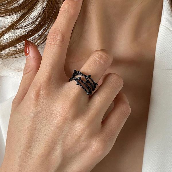 cluster rings gothic retro thorn flower branch opening ring punk style female black silver color accessories fashion girl party jewelry, Golden;silver
cluster rings gothic retro thorn flower branch opening ring punk style female black silver color accessories fashion girl party jewelry, Golden;silver