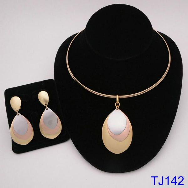 earrings & necklace fashion african dubai gold jewelry women beads set nigerian bridal sets wedding accessories, Silver 
earrings & necklace fashion african dubai gold jewelry women beads set nigerian bridal sets wedding accessories, Silver