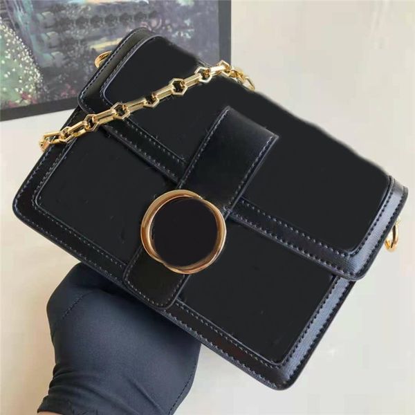 chain vintage letter embossing genuine leather cross body bags famous designer women double strap shoulder bag gold hardware buckle handbags
chain vintage letter embossing genuine leather cross body bags famous designer women double strap shoulder bag gold hardware buckle handbags