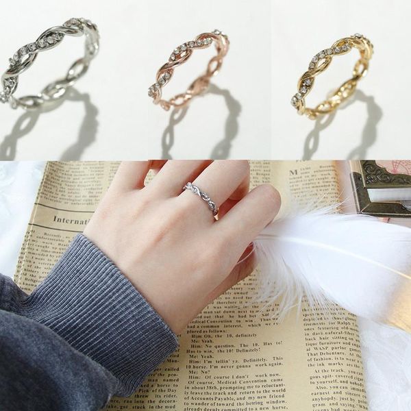 fashion luxury twist ring jewelry accessories ladies full of zircon twisted alloy rings for women cluster, Golden;silver
fashion luxury twist ring jewelry accessories ladies full of zircon twisted alloy rings for women cluster, Golden;silver