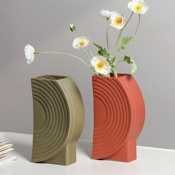 vases ceramic vase decoration striped flower arrangement for living room european modern artware ornament
vases ceramic vase decoration striped flower arrangement for living room european modern artware ornament