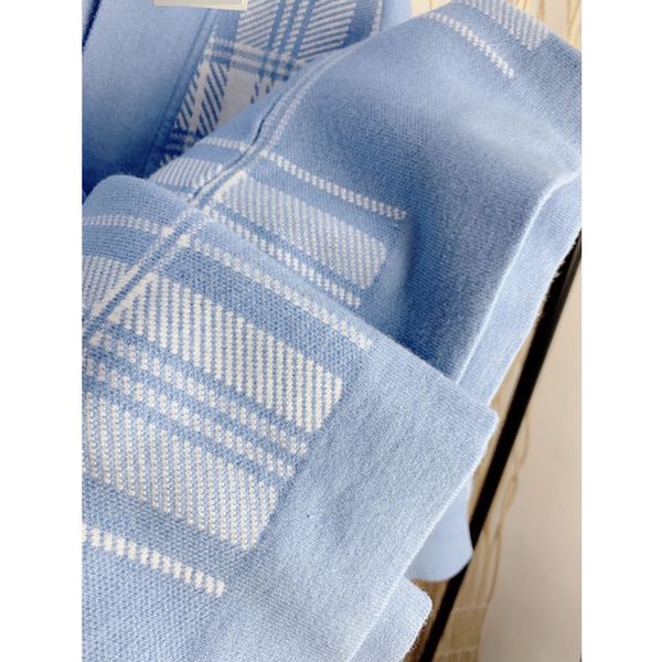women's sweaters maisie women sweater cardigans v-neck long sleeve knitted spring autumn loose plaid elegant high street s er, White;black
women's sweaters maisie women sweater cardigans v-neck long sleeve knitted spring autumn loose plaid elegant high street s er, White;black