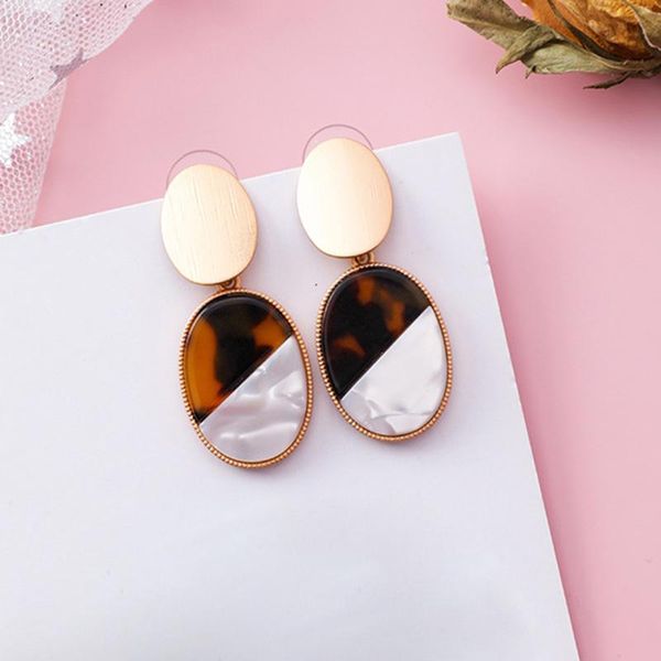 korean fashion geometric oval splice leopard acrylic drop earrings for women vintage small gold dangle & chandelier, Silver
korean fashion geometric oval splice leopard acrylic drop earrings for women vintage small gold dangle & chandelier, Silver
