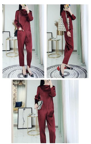fashion fold long sleeve o-neck solid t-shirt + straight pants velvet two-piece outfit in stock women's two piece, White
fashion fold long sleeve o-neck solid t-shirt + straight pants velvet two-piece outfit in stock women's two piece, White