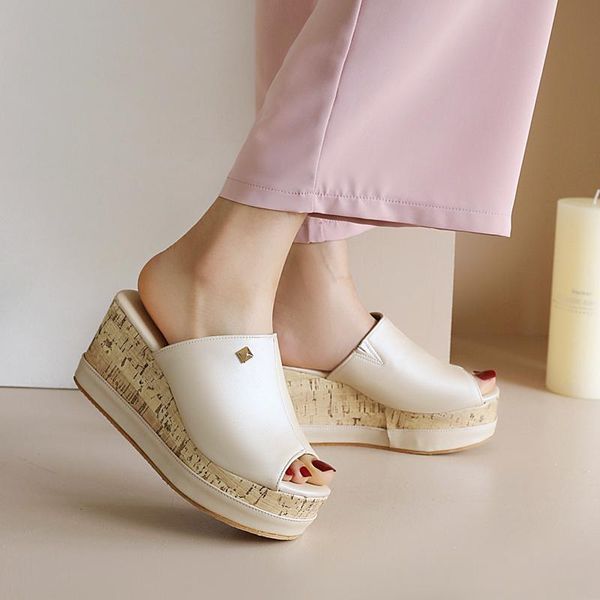 slope heel fish mouth sandals waterproof platform slippers women metal patch wood grain flat casual, Black
slope heel fish mouth sandals waterproof platform slippers women metal patch wood grain flat casual, Black