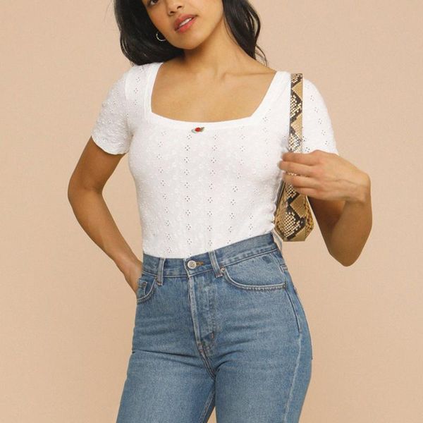 women's t-shirt floral embroidered women elegant summer square collar fashion tee shirt clothing vintage femme tshirt 2021, White
women's t-shirt floral embroidered women elegant summer square collar fashion tee shirt clothing vintage femme tshirt 2021, White