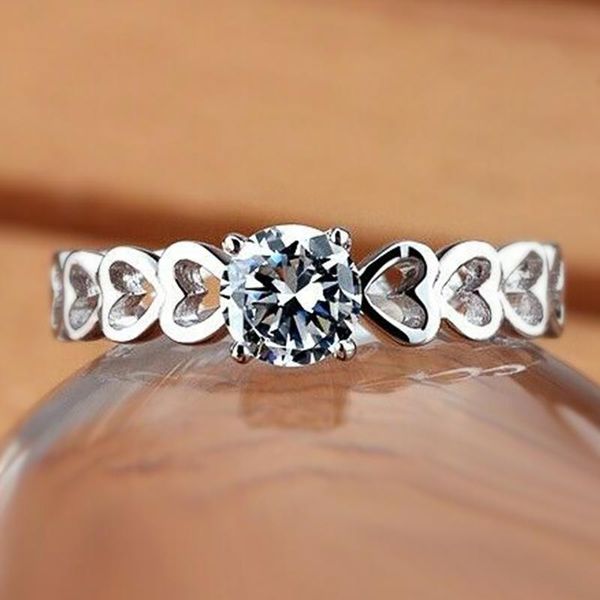 huitan heart engagement rings women low-key simple and elegant design dazzling cubic zirconia versatile female statement jewelry wedding, Slivery;golden
huitan heart engagement rings women low-key simple and elegant design dazzling cubic zirconia versatile female statement jewelry wedding, Slivery;golden