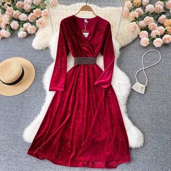casual dresses autumn velvet dress ladies temperament v-neck silver silk thread waist light luxury noble long sleeves fashion base m461, Black;gray
casual dresses autumn velvet dress ladies temperament v-neck silver silk thread waist light luxury noble long sleeves fashion base m461, Black;gray
