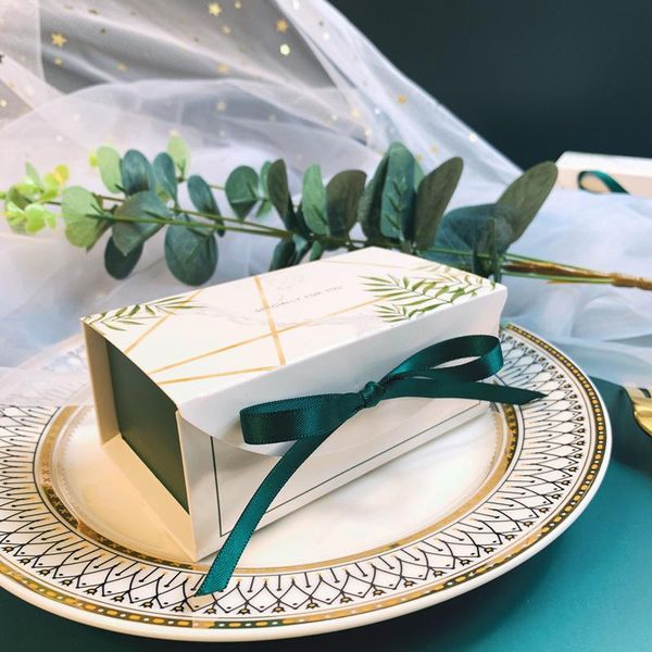 gift wrap 20/50pcs green box birthday party wedding baby shower package chocolate cookies candy dragees cake decoration with ribbon 
gift wrap 20/50pcs green box birthday party wedding baby shower package chocolate cookies candy dragees cake decoration with ribbon