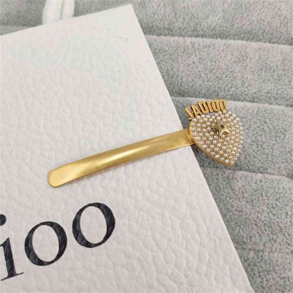 special offer 2021 luxury designer jewelry 2021 new pearl love hairpin star letter personality fashion female trend, Silver
special offer 2021 luxury designer jewelry 2021 new pearl love hairpin star letter personality fashion female trend, Silver