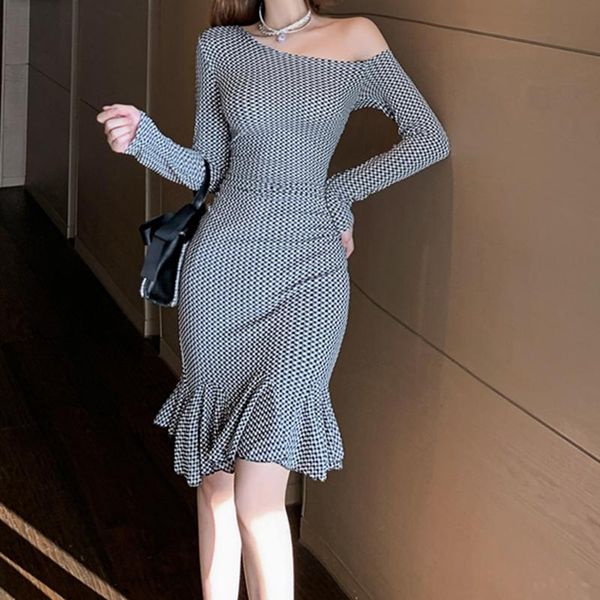 women bodycon trumpet midi dress ladies ruffle slim evening dresses female long sleeve club stripper wrap hip casual, Black;gray
women bodycon trumpet midi dress ladies ruffle slim evening dresses female long sleeve club stripper wrap hip casual, Black;gray