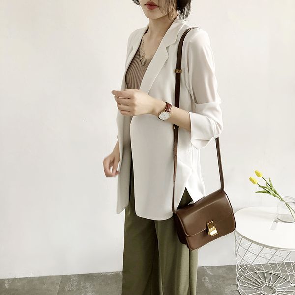 women's suits & blazers chiffon blazer spring and summer korean loose casual medium length air conditioning cardigan thin women jacket, White;black
women's suits & blazers chiffon blazer spring and summer korean loose casual medium length air conditioning cardigan thin women jacket, White;black