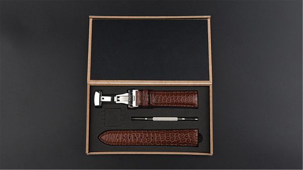 watch bands 20mm long and short two-section high-end gift box crocodile leather strap, Black;brown
watch bands 20mm long and short two-section high-end gift box crocodile leather strap, Black;brown