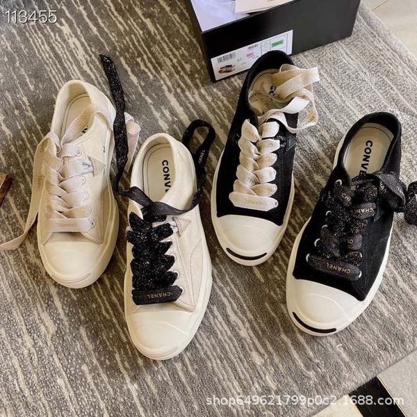 2021 board mandarin duck co branded small fragrance open smile canvas sho women's ulzzang versatile, Black
2021 board mandarin duck co branded small fragrance open smile canvas sho women's ulzzang versatile, Black