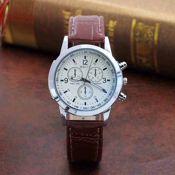 wristwatches fashion featured quartz watch three eyes brand luxurious men's leather belt black white glass men, Slivery;brown
wristwatches fashion featured quartz watch three eyes brand luxurious men's leather belt black white glass men, Slivery;brown