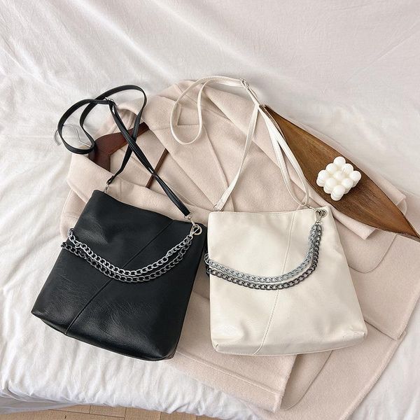 simple casual large-capacity women's one-shoulder 2020 new bag net bucket trendy bags messenger handbags fashion red all-match amrgi
simple casual large-capacity women's one-shoulder 2020 new bag net bucket trendy bags messenger handbags fashion red all-match amrgi