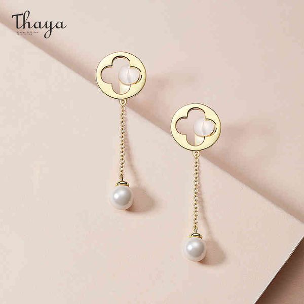 thaya real 925 silver four leaves colver freshwater pearl earrings gold earring stud for women fine fashion jewelry gift 210325, Golden;silver 
thaya real 925 silver four leaves colver freshwater pearl earrings gold earring stud for women fine fashion jewelry gift 210325, Golden;silver