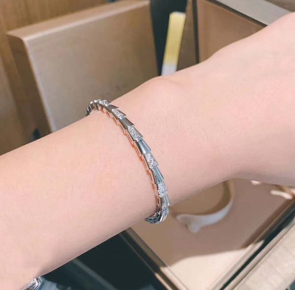 v gold material bangle charm punk band bracelet with diamond for women wedding jewelry gift in platinum colors have box stamp ps7062, Black
v gold material bangle charm punk band bracelet with diamond for women wedding jewelry gift in platinum colors have box stamp ps7062, Black