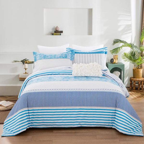 bedding sets blue santorini-style bedding, down comforter cover, 3-piece pillowcase, comfortable and soft material quilt cover
bedding sets blue santorini-style bedding, down comforter cover, 3-piece pillowcase, comfortable and soft material quilt cover