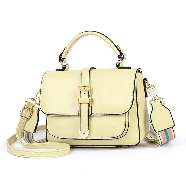 shoulder bags elegant bag female 2021 fashion lady personality one-shoulder messenger trendy simple small square
shoulder bags elegant bag female 2021 fashion lady personality one-shoulder messenger trendy simple small square