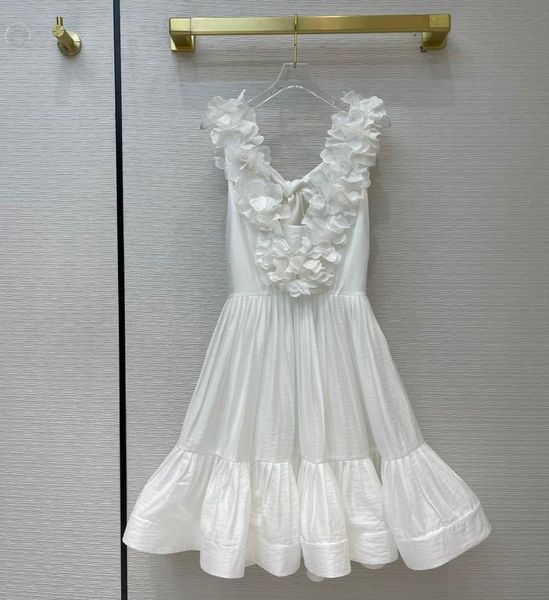 casual dresses mini sweet 2021 early spring women high-end v-neck a-line ruffles tank short big hem bow back dress, Black;gray
casual dresses mini sweet 2021 early spring women high-end v-neck a-line ruffles tank short big hem bow back dress, Black;gray