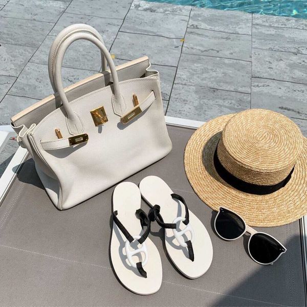 2021 summer new holiday series pig nose clip toe shoes h family classic beach fashion sandals tphe zmm, Black
2021 summer new holiday series pig nose clip toe shoes h family classic beach fashion sandals tphe zmm, Black