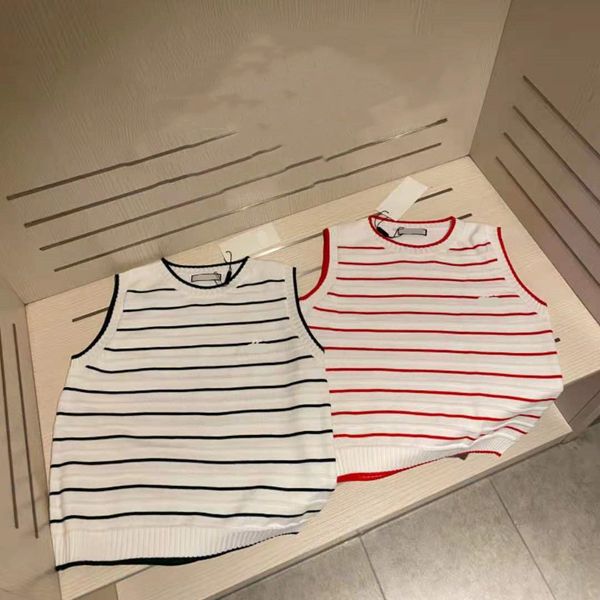 high version 21 spring and summer new ancient chest letter embroidery contrast stripe simple fashion gentle women's vest, White
high version 21 spring and summer new ancient chest letter embroidery contrast stripe simple fashion gentle women's vest, White