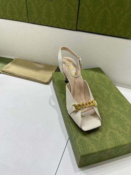 2021 g summer sandals versatile chain fish mouth square toe thin high heeled women's luxurysss designersss shoes yw, Black
2021 g summer sandals versatile chain fish mouth square toe thin high heeled women's luxurysss designersss shoes yw, Black