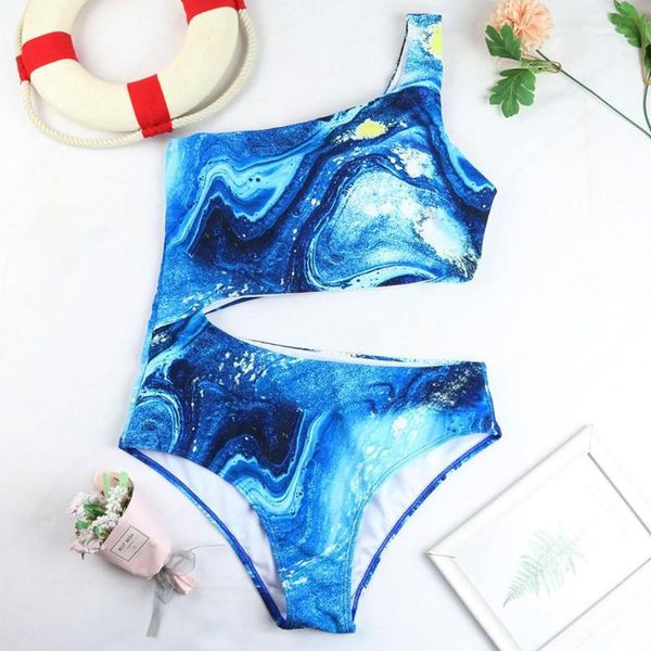 one-piece suits one-shoulder high waist blue printing hollow women swimsuit bikini for swimming pool
one-piece suits one-shoulder high waist blue printing hollow women swimsuit bikini for swimming pool