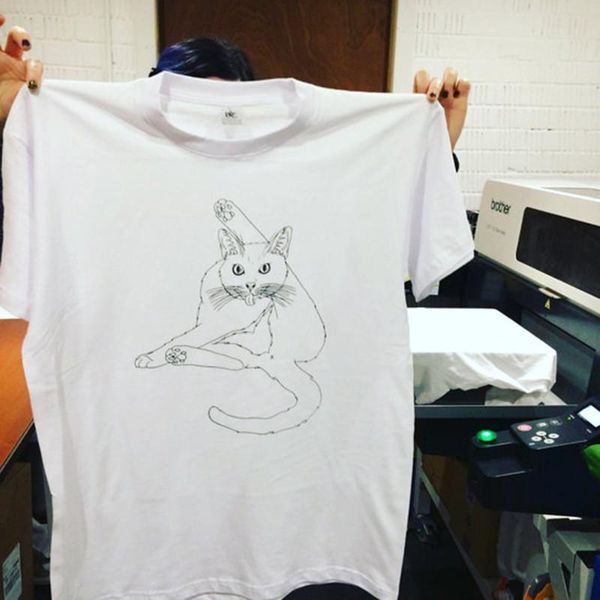 women's t-shirt 2021 summer cute cat print o-neck short sleeve ladies t-shirts for girls students womencartoon casual lady tee, White
women's t-shirt 2021 summer cute cat print o-neck short sleeve ladies t-shirts for girls students womencartoon casual lady tee, White